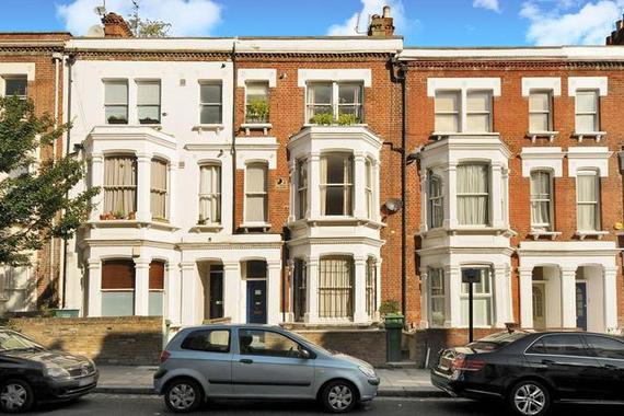 2 bedroom Flat for s...